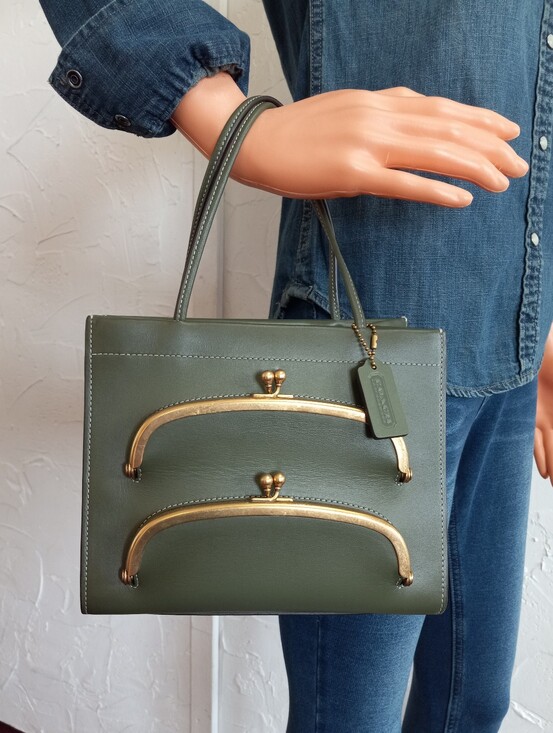 Coach Handbags - Coach Cashin Carry Tote 22, Double Kisslock, Green